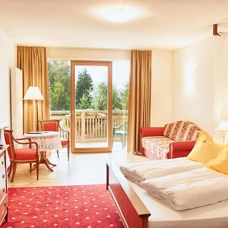 Apipura Rinner Hotell